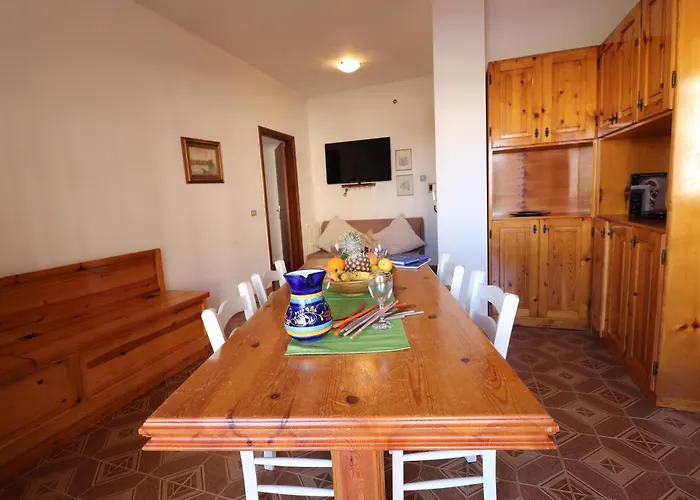 Beatrice's Vicina Al Mare