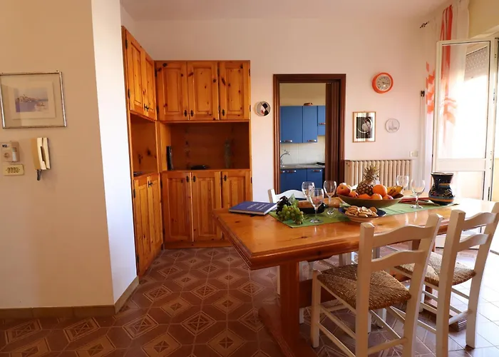 Beatrice's Vicina Al Mare *